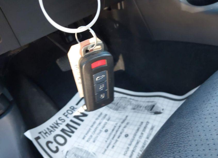 Photo 11 of 2015 Mitsubishi Outlander SE (VIN JA4AD3A34FZ013707)