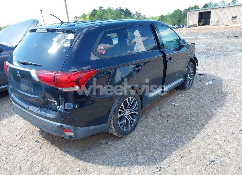 Photo 4 of 2016 Mitsubishi Outlander SE (VIN JA4AD3A34GZ004085)