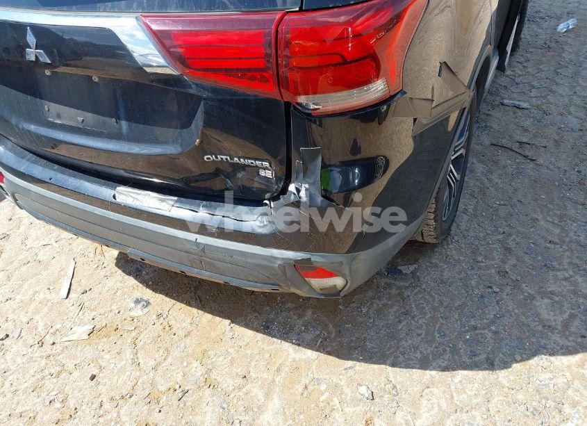 Photo 6 of 2016 Mitsubishi Outlander SE (VIN JA4AD3A34GZ004085)