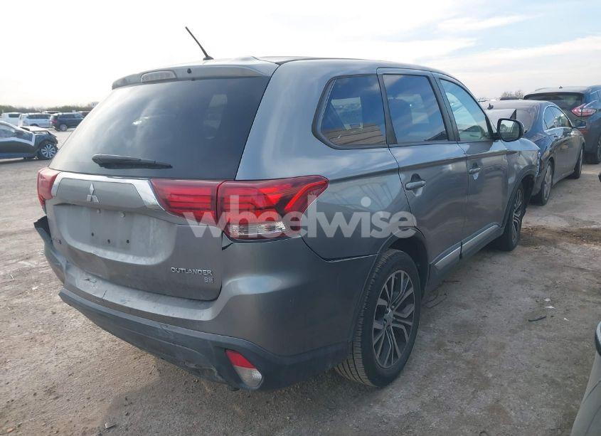 Photo 4 of 2016 Mitsubishi Outlander SE (VIN JA4AD3A34GZ055845)