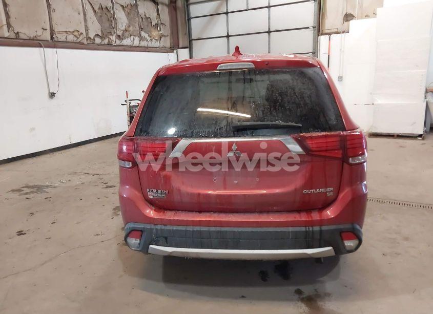 Photo 16 of 2017 Mitsubishi Outlander SE (VIN JA4AD3A34HZ022619)