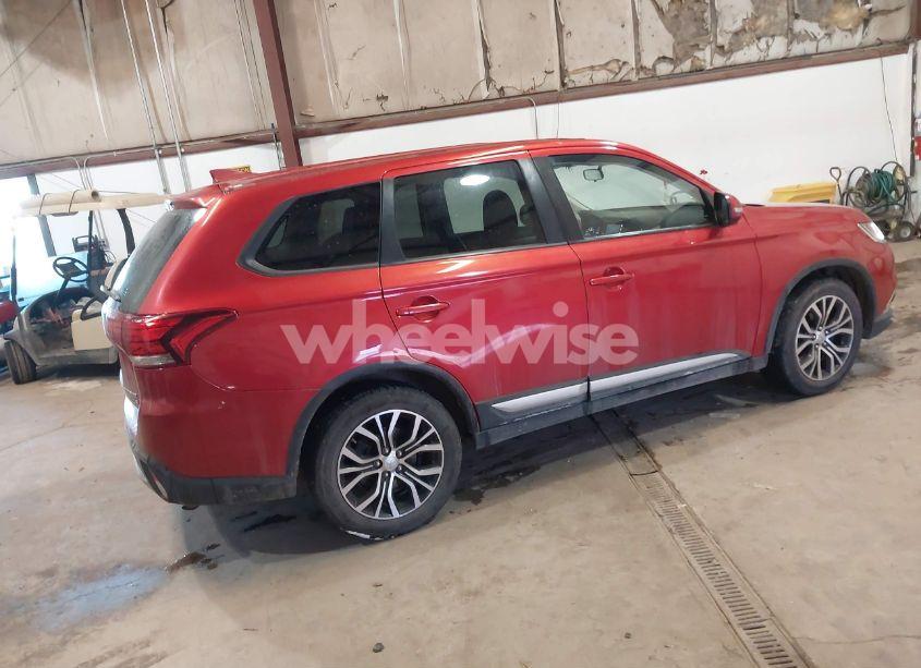 Photo 4 of 2017 Mitsubishi Outlander SE (VIN JA4AD3A34HZ022619)