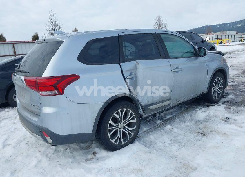Photo 4 of 2017 Mitsubishi Outlander SE (VIN JA4AD3A34HZ028498)