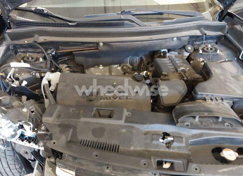 Photo 10 of 2017 Mitsubishi Outlander SE (VIN JA4AD3A34HZ063381)