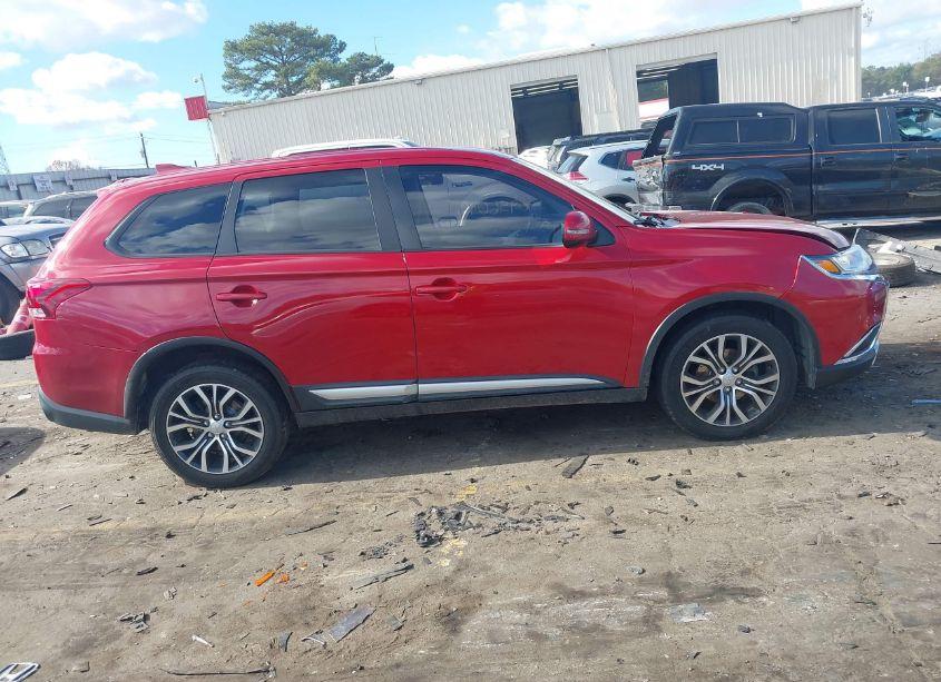 Photo 13 of 2018 Mitsubishi Outlander SE (VIN JA4AD3A34JZ016289)