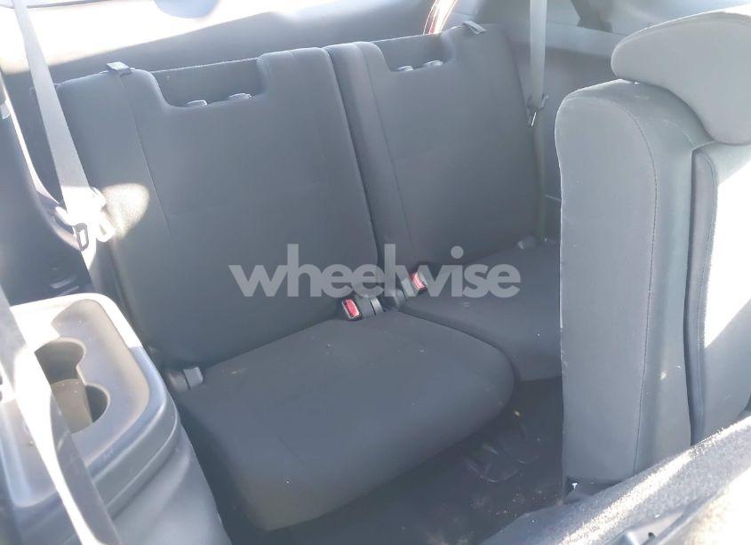 Photo 18 of 2018 Mitsubishi Outlander LE (VIN JA4AD3A34JZ028412)