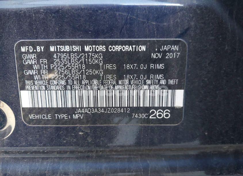 Photo 9 of 2018 Mitsubishi Outlander LE (VIN JA4AD3A34JZ028412)