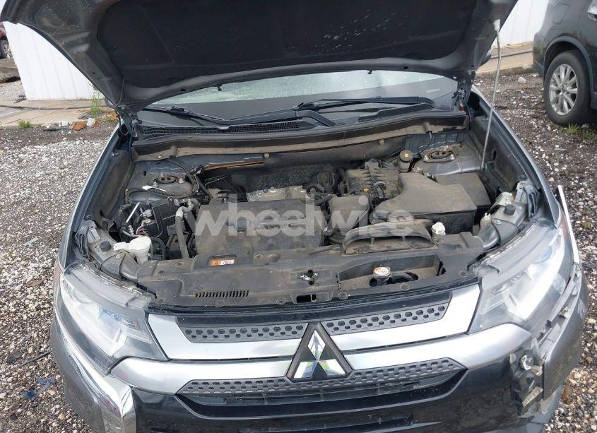 Photo 10 of 2019 Mitsubishi Outlander SEL (VIN JA4AD3A34KJ001176)