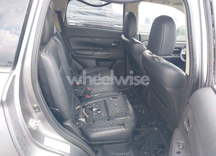 Photo 8 of 2019 Mitsubishi Outlander SEL (VIN JA4AD3A34KJ001176)