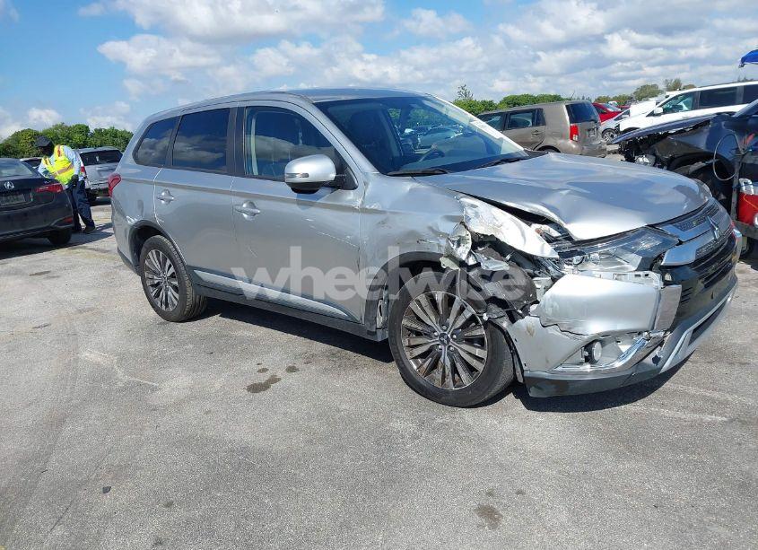 2019 Mitsubishi Outlander SE (VIN JA4AD3A34KZ014057) main photo