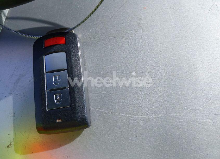 Photo 11 of 2019 Mitsubishi Outlander SE (VIN JA4AD3A34KZ014057)