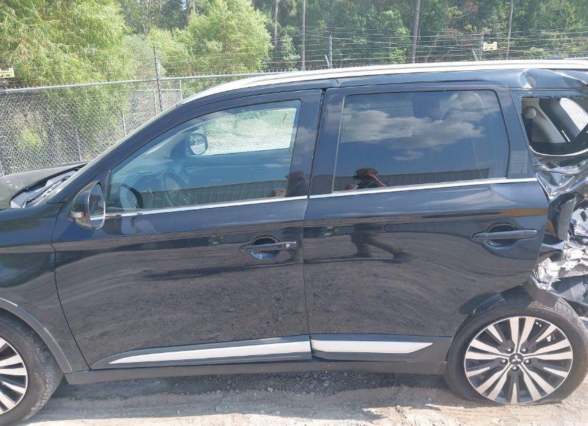 Photo 15 of 2020 Mitsubishi Outlander LE 2.4/SE 2.4/SEL 2.4/SP 2.4 (VIN JA4AD3A34LZ016165)