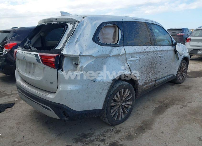 Photo 4 of 2020 Mitsubishi Outlander LE 2.4/SE 2.4/SEL 2.4/SP 2.4 (VIN JA4AD3A34LZ047139)