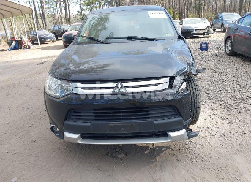 Photo 13 of 2015 Mitsubishi Outlander SE (VIN JA4AD3A35FZ001033)