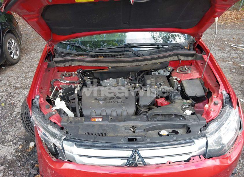 Photo 10 of 2015 Mitsubishi Outlander SE (VIN JA4AD3A35FZ005812)