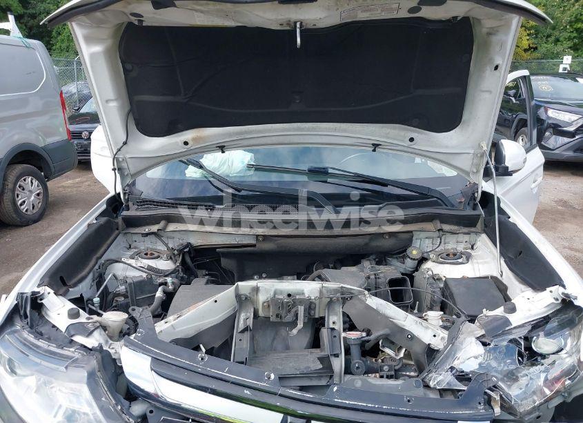 Photo 10 of 2016 Mitsubishi Outlander SE/SEL (VIN JA4AD3A35GZ007125)