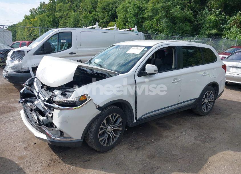 Photo 2 of 2016 Mitsubishi Outlander SE/SEL (VIN JA4AD3A35GZ007125)