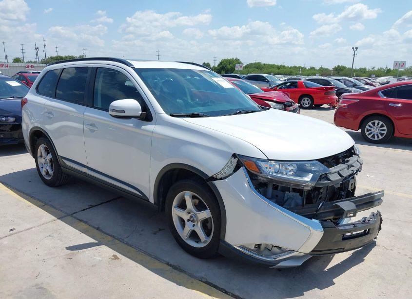 2016 Mitsubishi Outlander SEL (VIN JA4AD3A35GZ047494) main photo