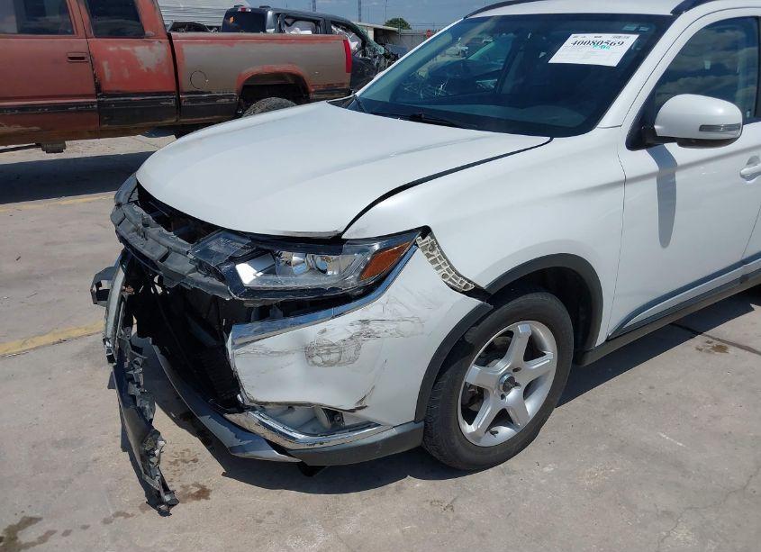 Photo 6 of 2016 Mitsubishi Outlander SEL (VIN JA4AD3A35GZ047494)
