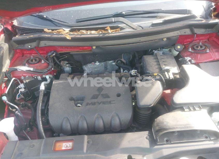 Photo 10 of 2017 Mitsubishi Outlander SE (VIN JA4AD3A35HZ029983)