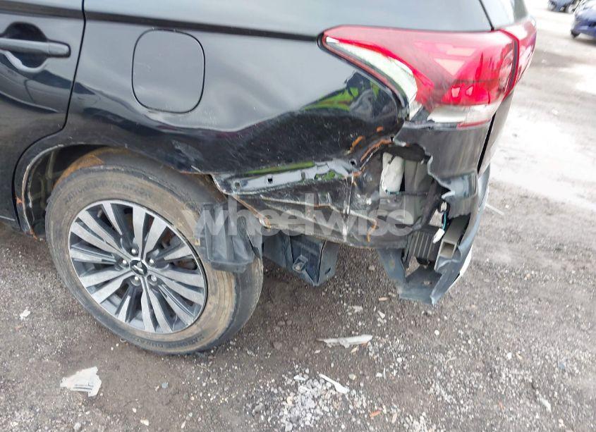 Photo 11 of 2017 Mitsubishi Outlander SE (VIN JA4AD3A35HZ040448)