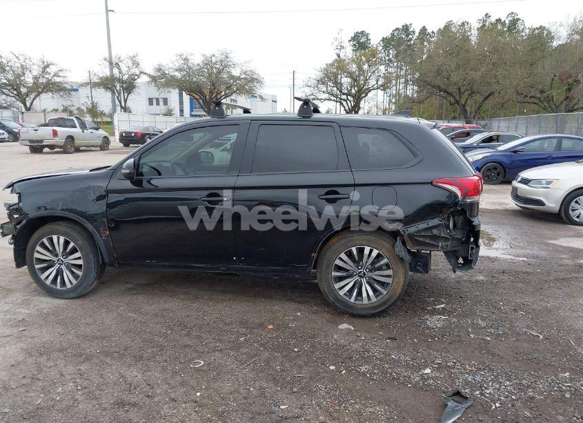 Photo 14 of 2017 Mitsubishi Outlander SE (VIN JA4AD3A35HZ040448)