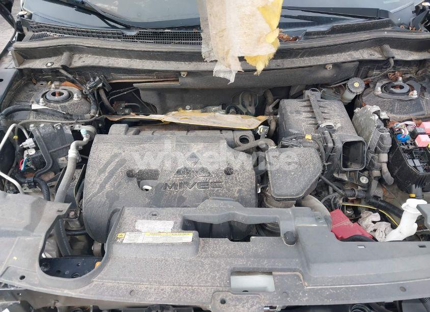 Photo 10 of 2017 Mitsubishi Outlander SE (VIN JA4AD3A35HZ068962)