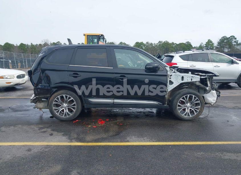 Photo 14 of 2017 Mitsubishi Outlander SE (VIN JA4AD3A35HZ068962)