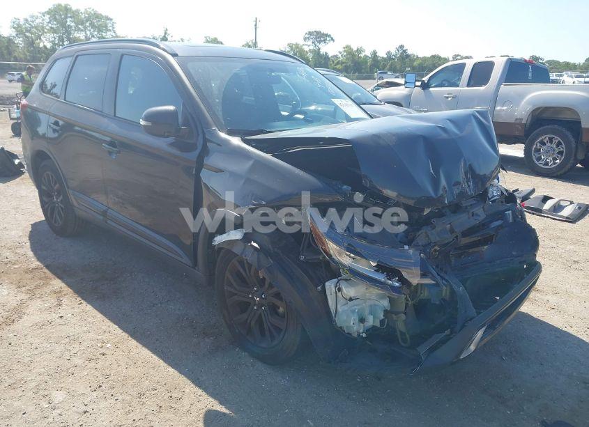 2019 Mitsubishi Outlander LE (VIN JA4AD3A35KZ025472) main photo