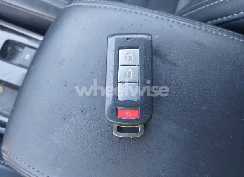 Photo 11 of 2019 Mitsubishi Outlander LE (VIN JA4AD3A35KZ025472)