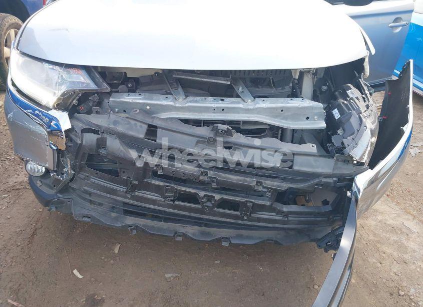 Photo 6 of 2019 Mitsubishi Outlander LE (VIN JA4AD3A35KZ038416)