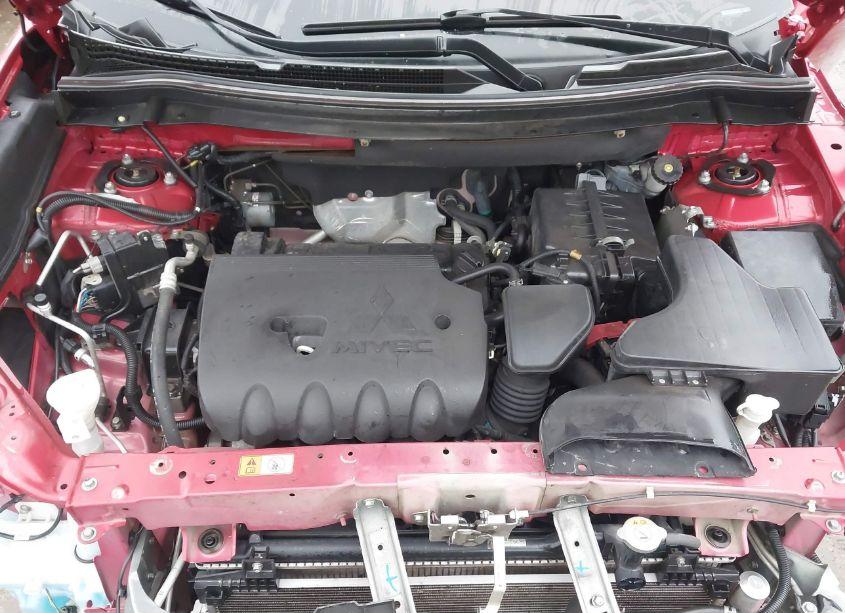 Photo 10 of 2019 Mitsubishi Outlander SE (VIN JA4AD3A35KZ043602)