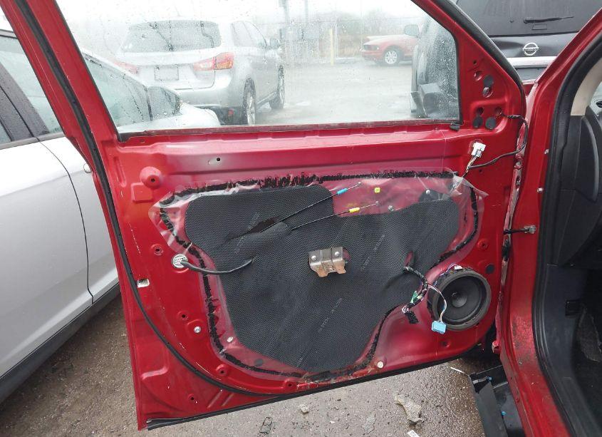 Photo 21 of 2019 Mitsubishi Outlander SE (VIN JA4AD3A35KZ043602)