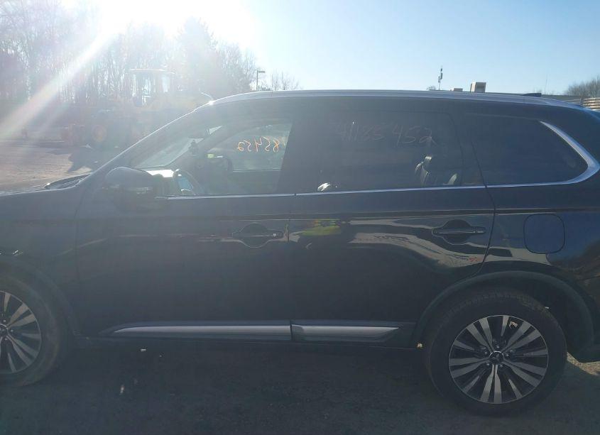 Photo 14 of 2019 Mitsubishi Outlander SEL (VIN JA4AD3A35KZ051280)