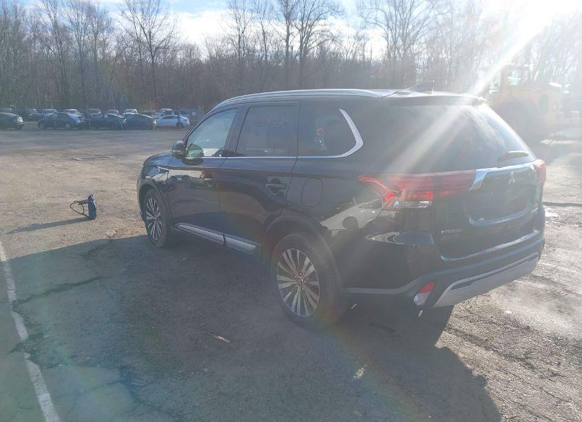 Photo 3 of 2019 Mitsubishi Outlander SEL (VIN JA4AD3A35KZ051280)