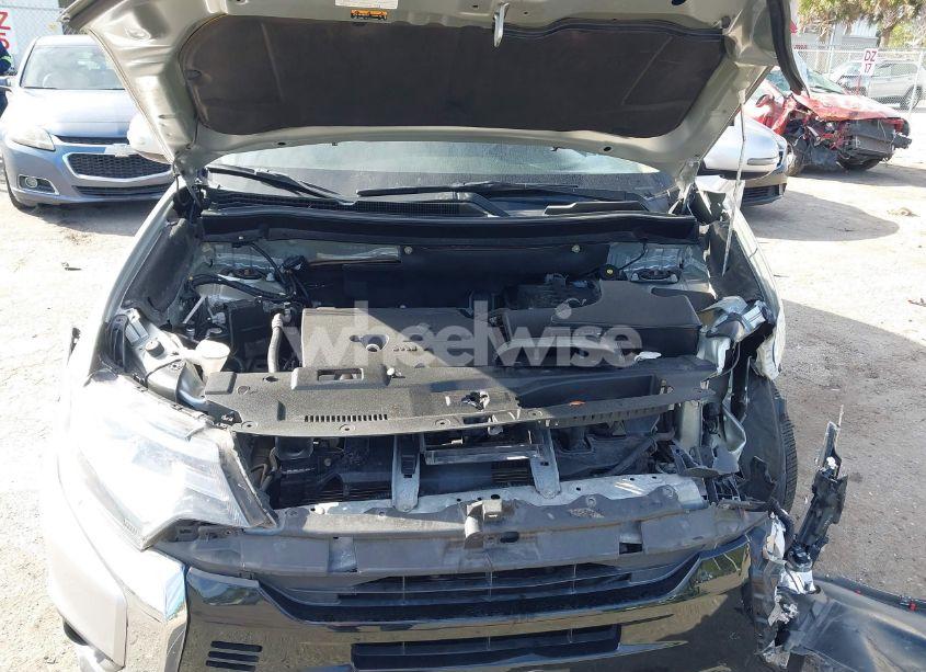 Photo 10 of 2020 Mitsubishi Outlander SEL 2.4 (VIN JA4AD3A35LZ030088)