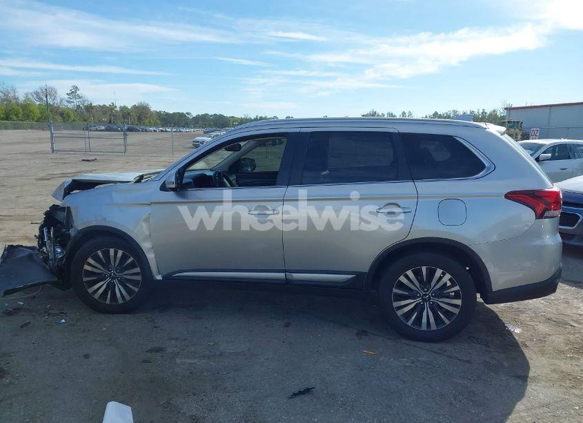 Photo 15 of 2020 Mitsubishi Outlander SEL 2.4 (VIN JA4AD3A35LZ030088)