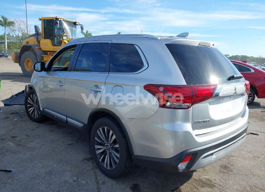 Photo 3 of 2020 Mitsubishi Outlander SEL 2.4 (VIN JA4AD3A35LZ030088)