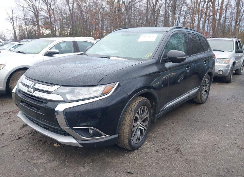 Photo 2 of 2016 Mitsubishi Outlander SE/SEL (VIN JA4AD3A36GZ010826)