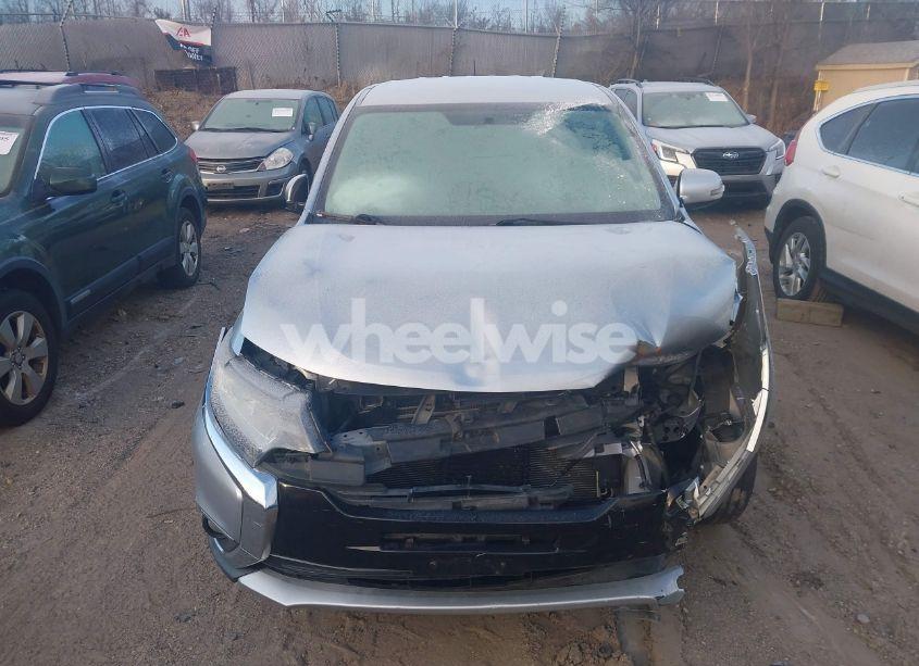 Photo 6 of 2016 Mitsubishi Outlander SE (VIN JA4AD3A36GZ032941)