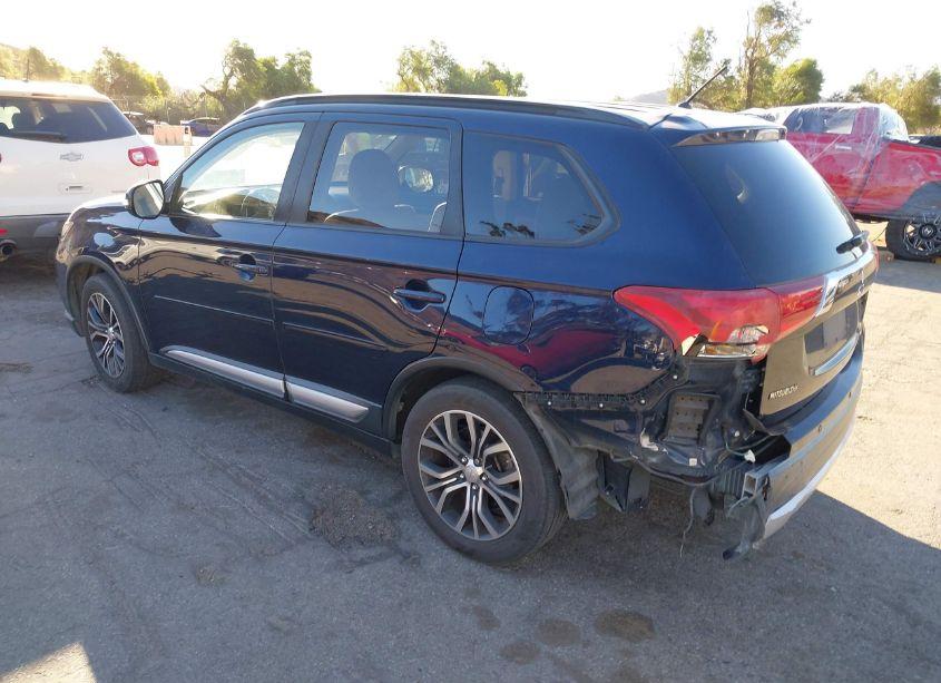 Photo 3 of 2016 Mitsubishi Outlander SEL (VIN JA4AD3A36GZ062179)