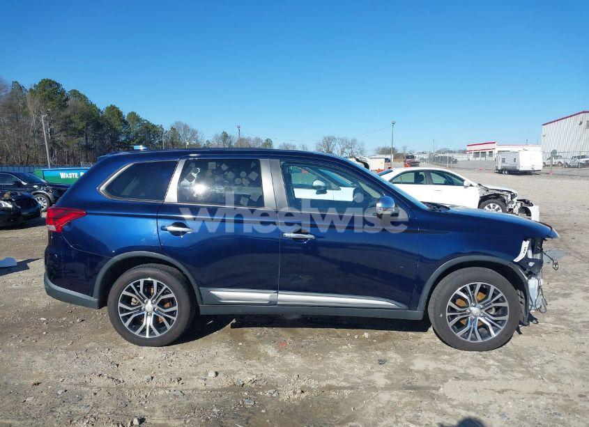 Photo 14 of 2017 Mitsubishi Outlander SE/SEL (VIN JA4AD3A36HZ050213)