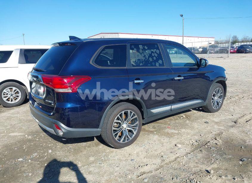 Photo 4 of 2017 Mitsubishi Outlander SE/SEL (VIN JA4AD3A36HZ050213)