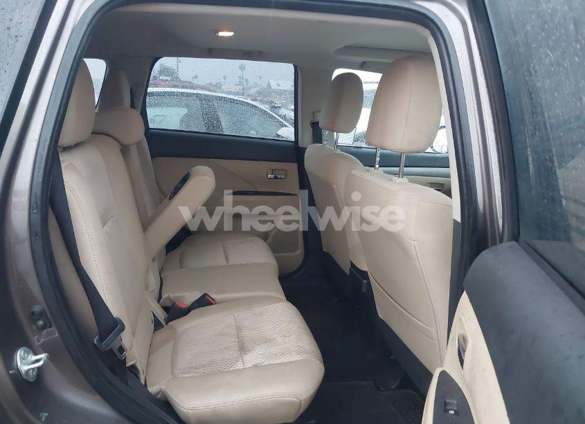 Photo 8 of 2017 Mitsubishi Outlander SE (VIN JA4AD3A36HZ063172)