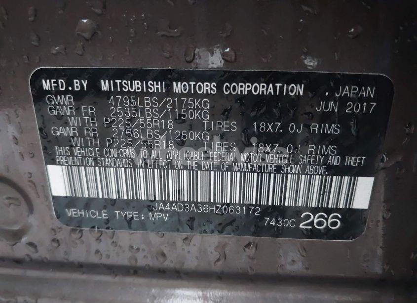 Photo 9 of 2017 Mitsubishi Outlander SE (VIN JA4AD3A36HZ063172)