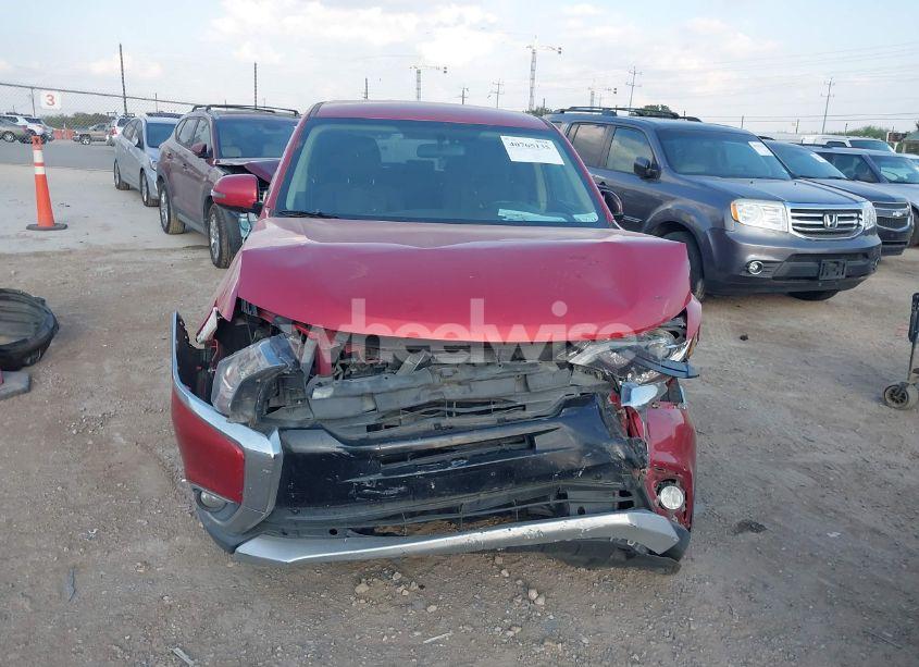 Photo 13 of 2018 Mitsubishi Outlander SE (VIN JA4AD3A36JZ039573)