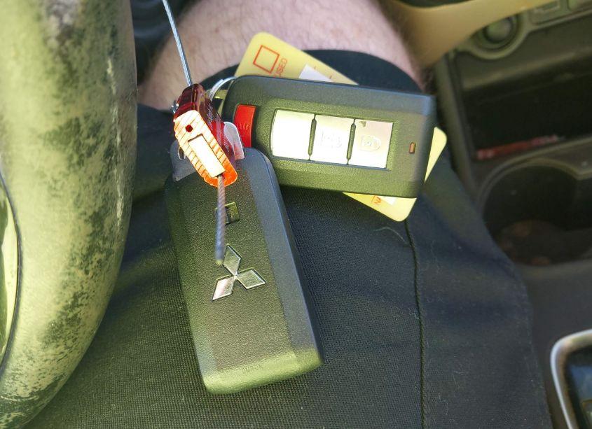 Photo 11 of 2016 Mitsubishi Outlander SE/SEL (VIN JA4AD3A37GZ006123)