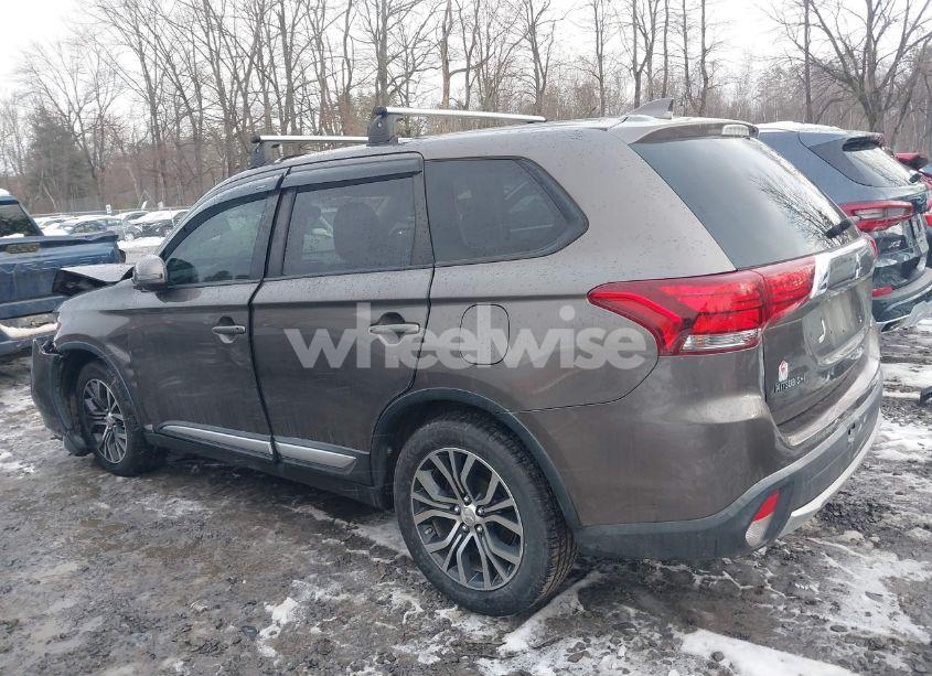 Photo 14 of 2017 Mitsubishi Outlander SE (VIN JA4AD3A37HZ038510)