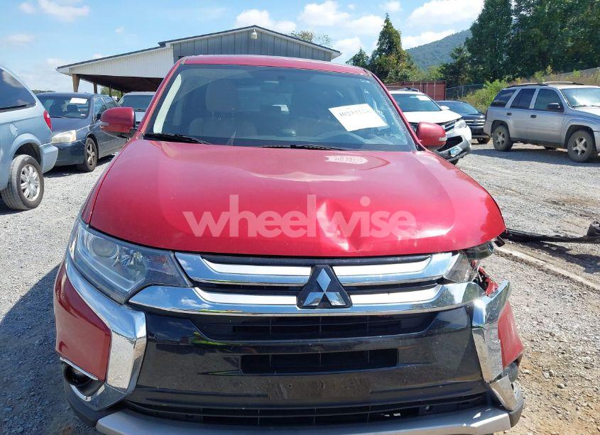 Photo 13 of 2017 Mitsubishi Outlander SE (VIN JA4AD3A37HZ067439)