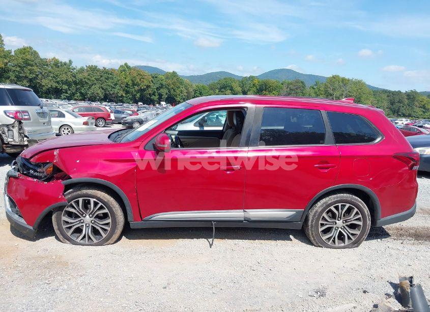 Photo 15 of 2017 Mitsubishi Outlander SE (VIN JA4AD3A37HZ067439)